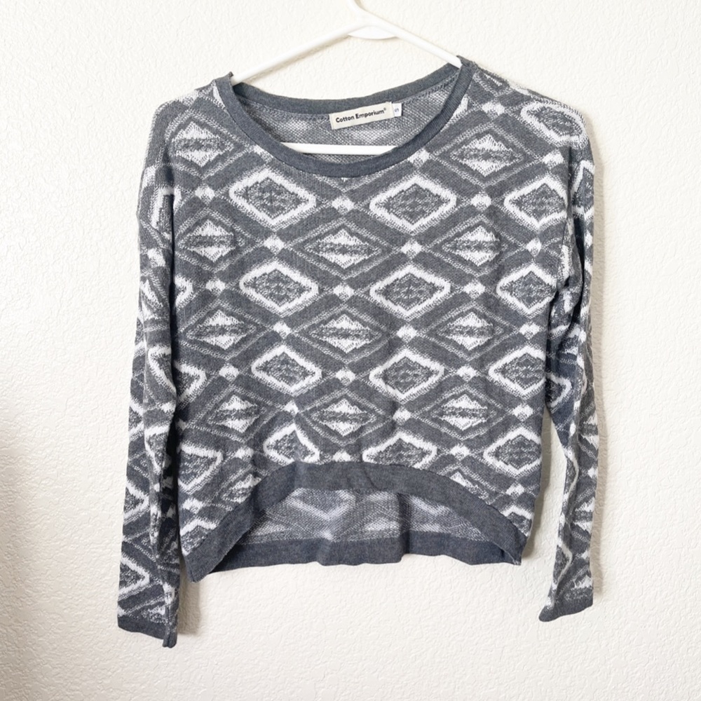 Cotton Emporium Geometric Long Sleeve top